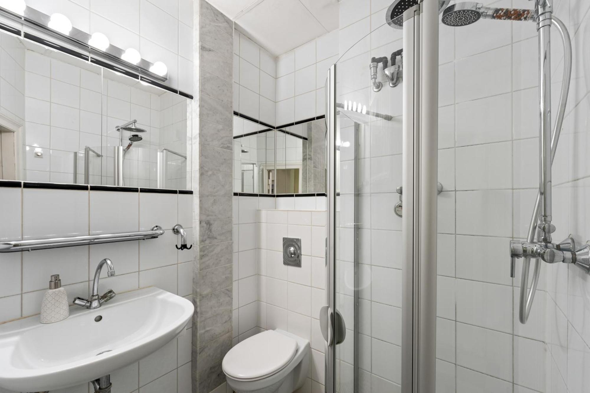 The Gleditsch - Perl In Schoeneberg Up To 4 Ppl Berlin Exterior photo